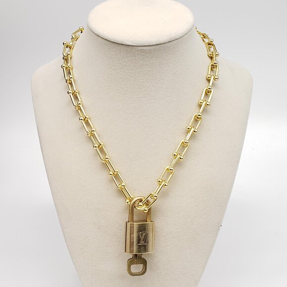 Authentic Louis Vuitton Gold Padlock with Unbranded Gold plated Chain - Picture 2 of 8